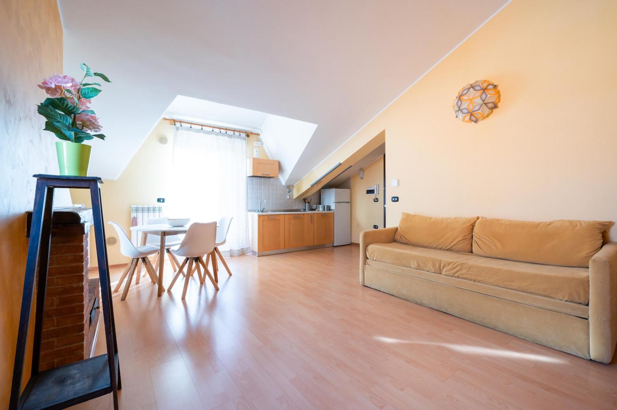 La Mansarda Apartment Кастел ди Сангро Екстериор снимка