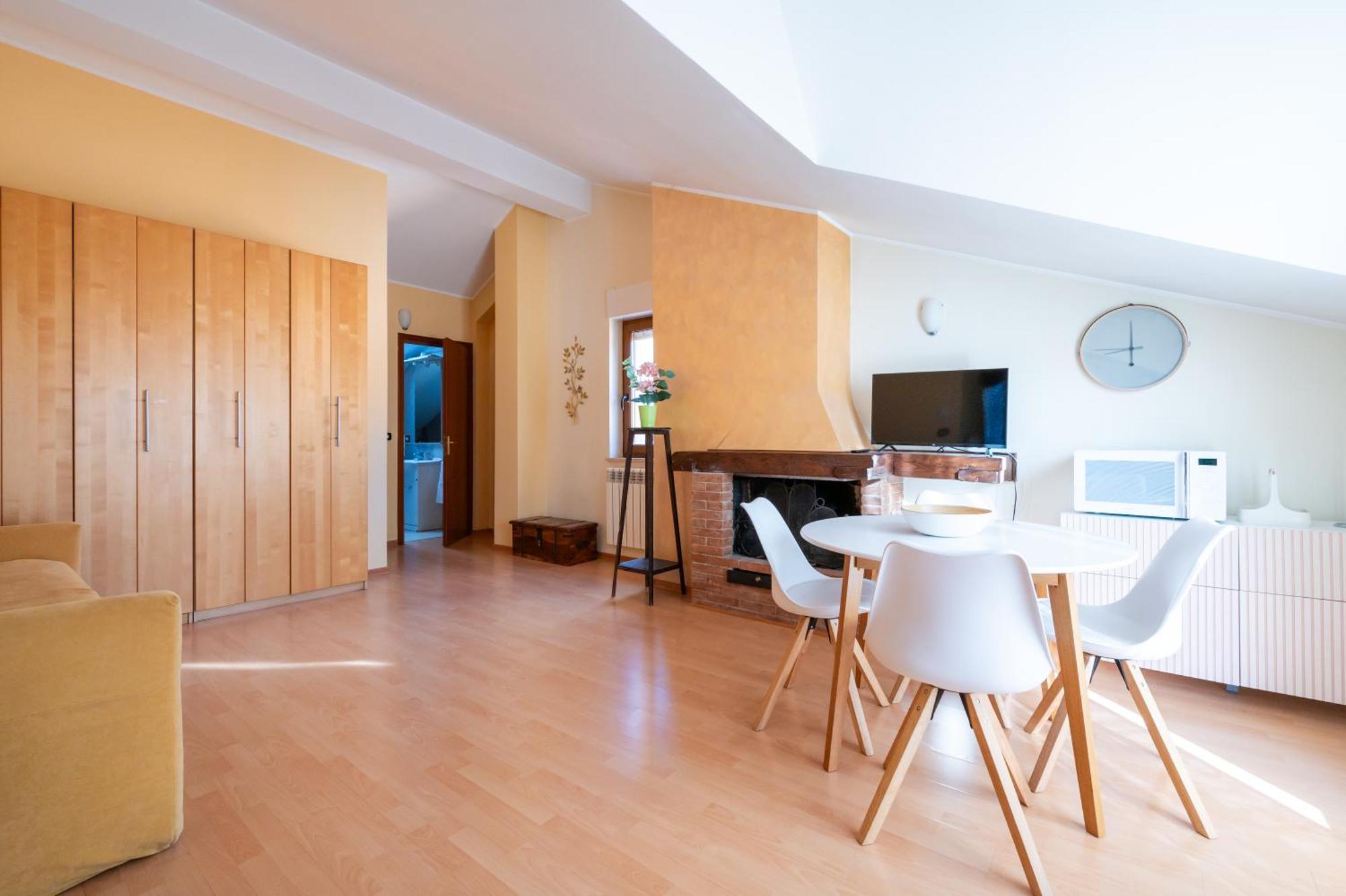 La Mansarda Apartment Кастел ди Сангро Екстериор снимка